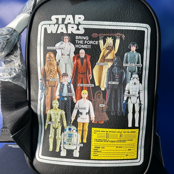 Loungefly - Stairways Vintage Action Figured Bag - Picture 2 of 3